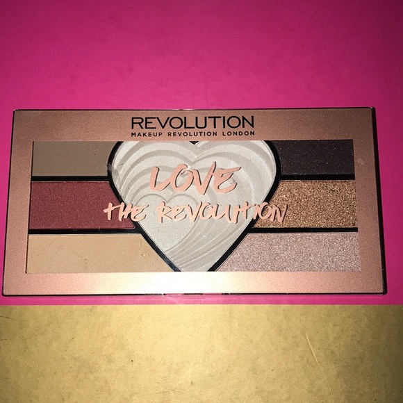 Eye shadow and highlighter - Picture 2 of 2